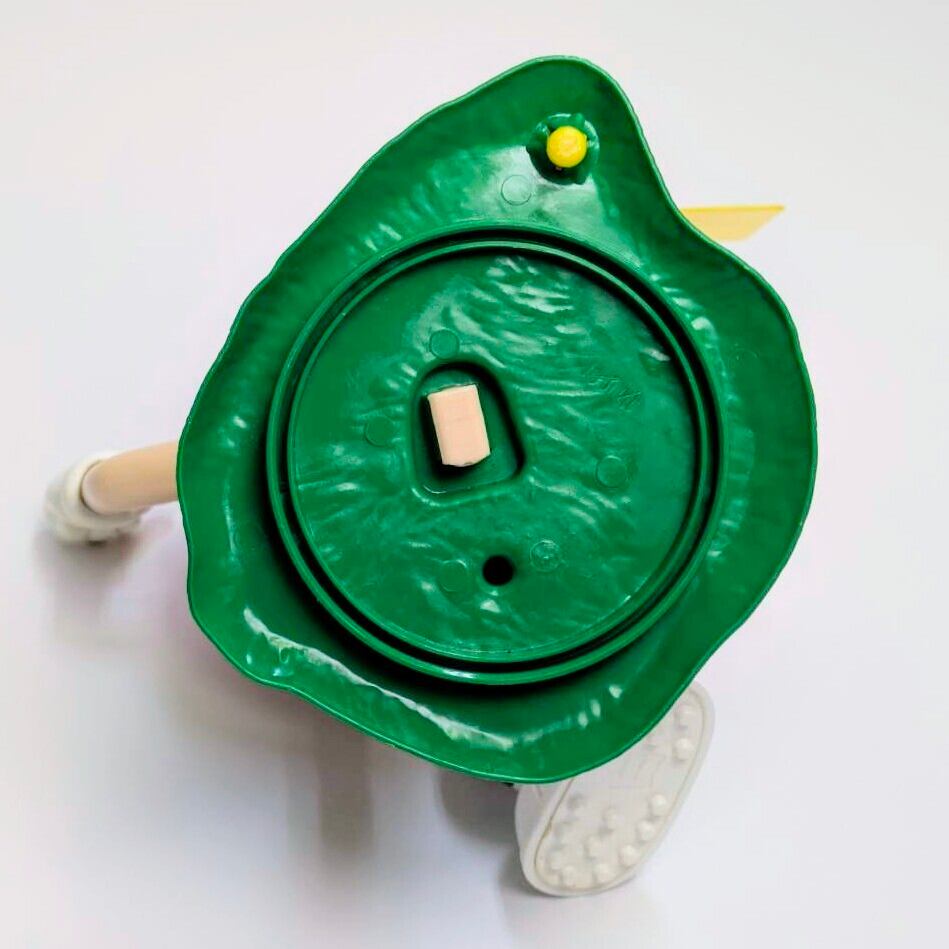 ☆ VINTAGE JUNK ☆【 m&m's  ( エムアンドエムズ ) 】 ディスペンサー コレクション / サッカー / レッド 〚アメリカン雑貨 アメトイ〛