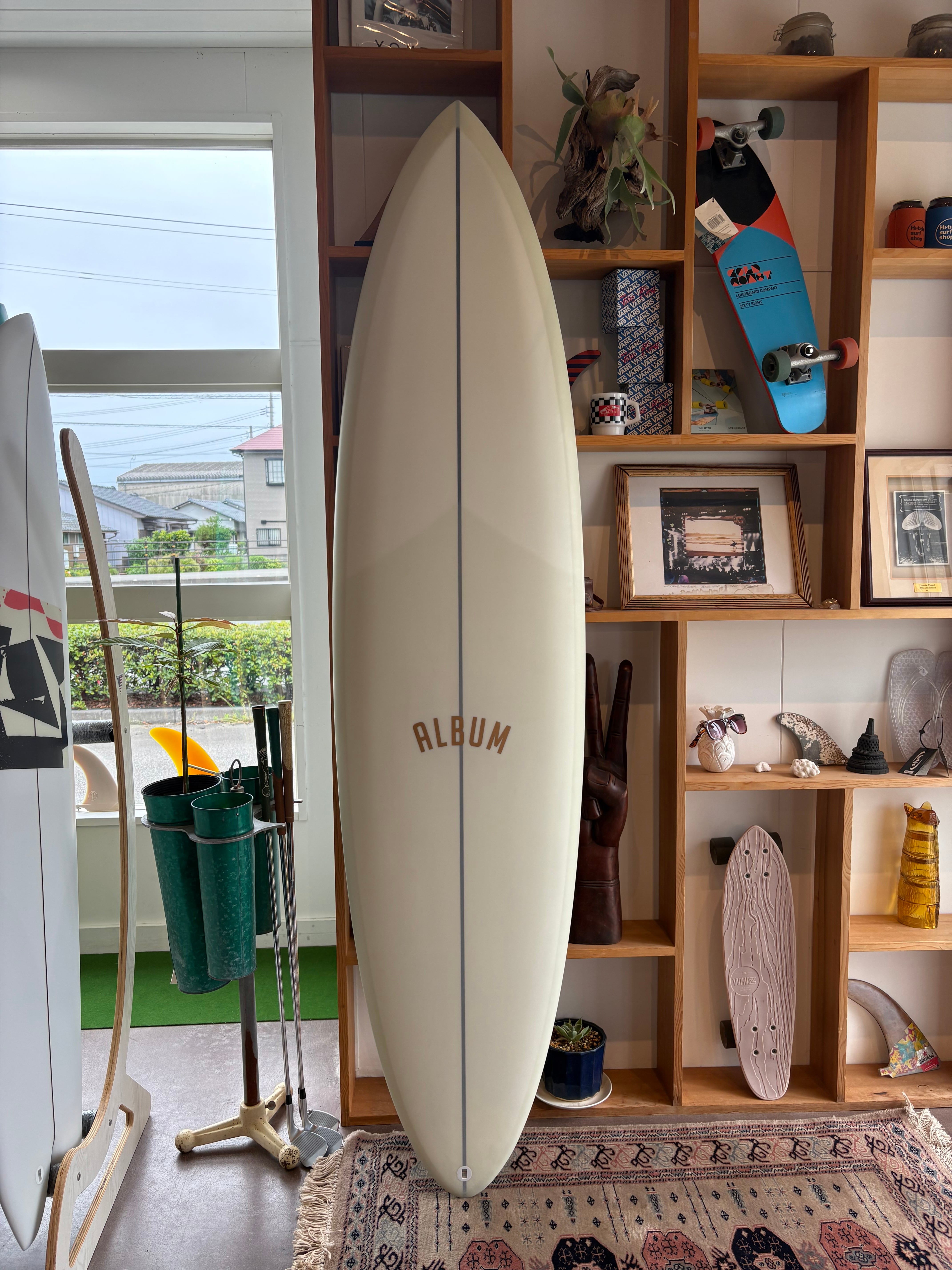 Hi-tide surf shop