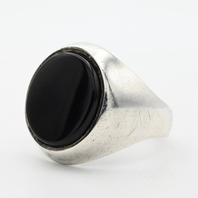 Black Oval Onyx Top Signet Ring #18.0 / Denmark