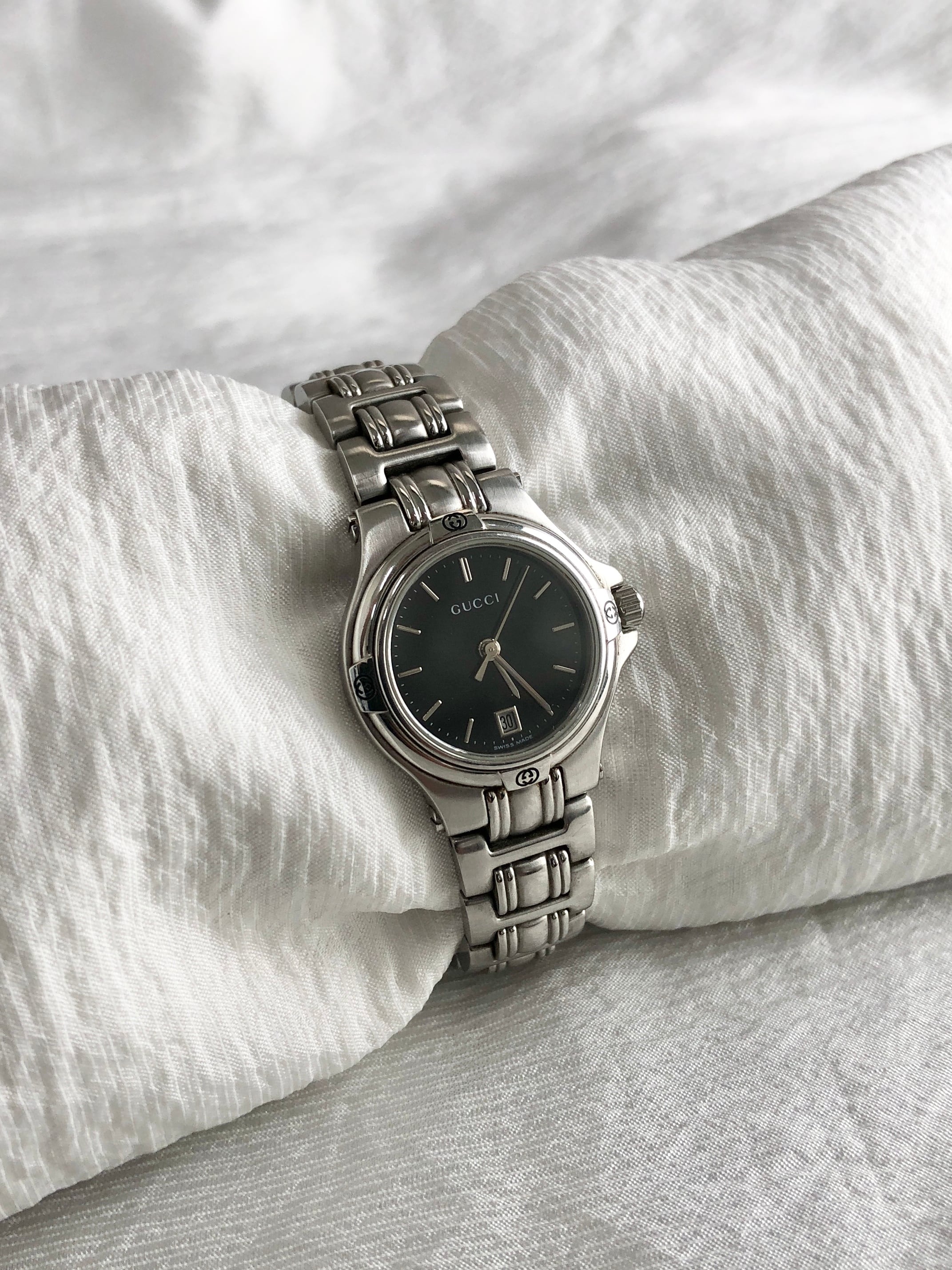 GUCCI グッチ 腕時計 シルバー GG ステンレススチール 9040L vintage