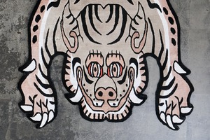 Tibetan Tiger Rug 《Lサイズ•シルク・オリジナル2・ナチュラルサンド209》チベタンタイガーラグ