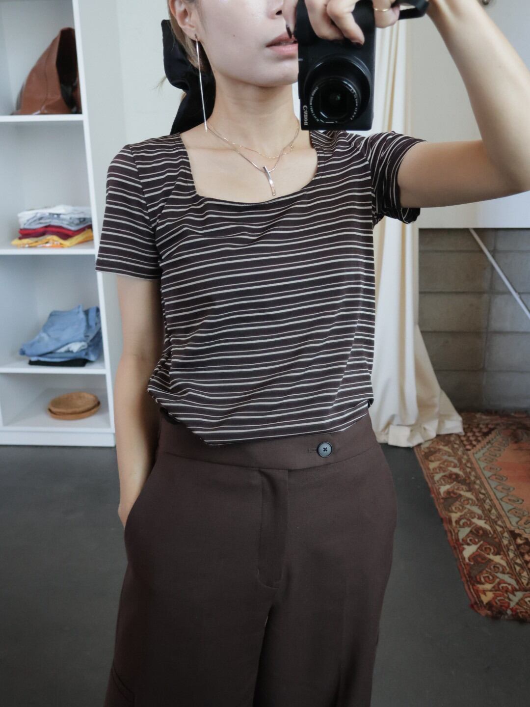 <vintage> brown border tops