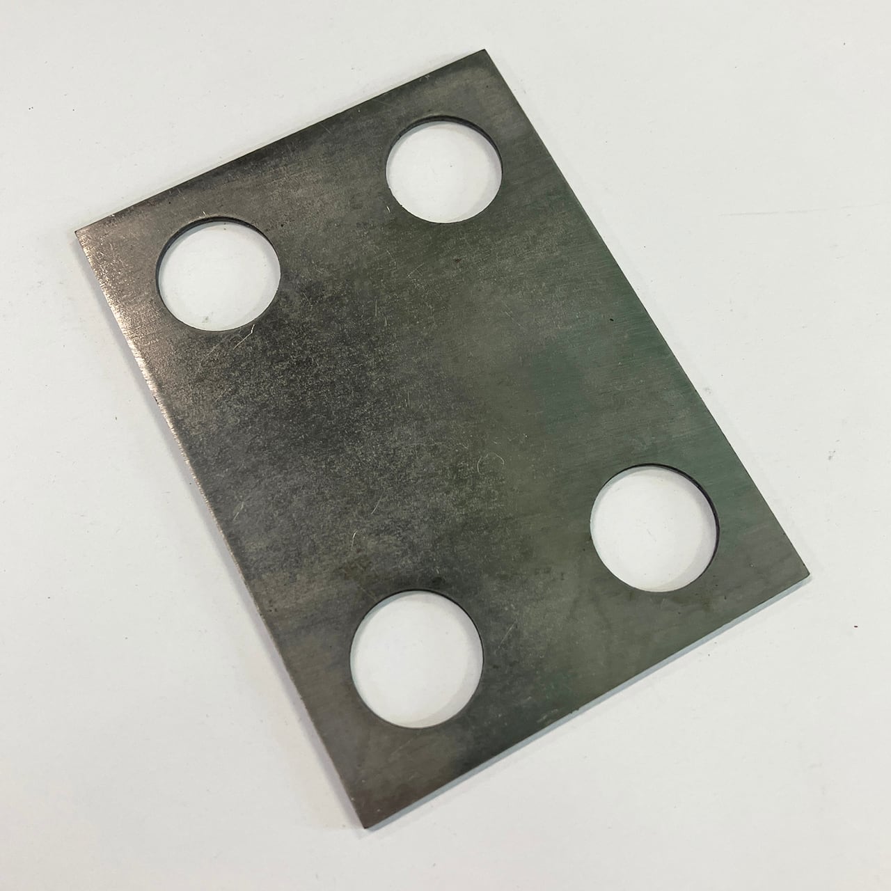 シッピングプレート 鉄 板厚4.0〜4.5mm 300×400mm | 増田金属工業株式会社