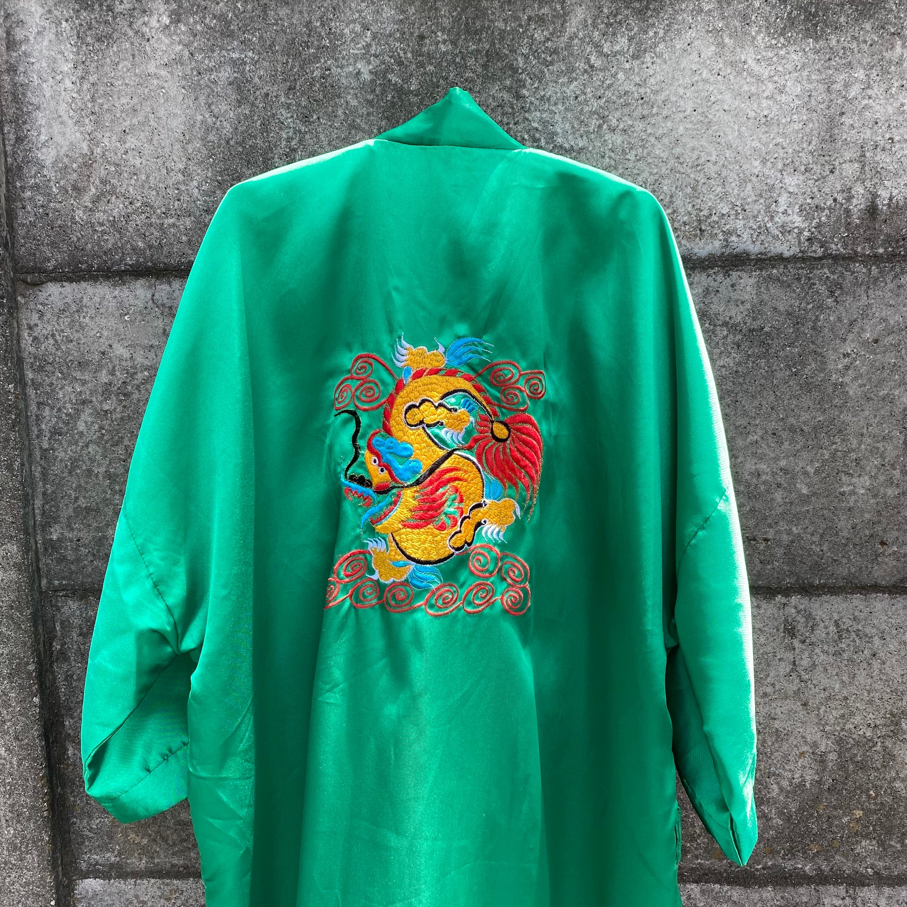 90s vintage  dragon embroidery gown