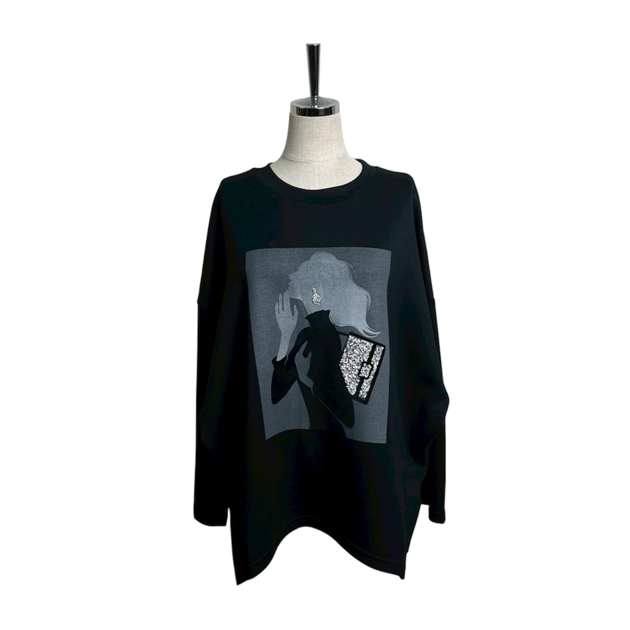 Pauline Bleu | BE THE ONE Co.,Ltd.