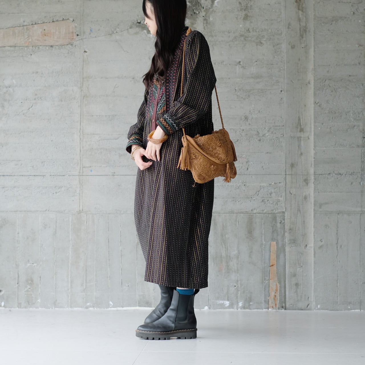 再販】ネワール族の伝統織物◎ステッチ刺繍ワンピース（25w-10