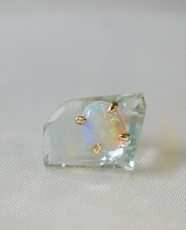 Feldsparl＆Opal pierced