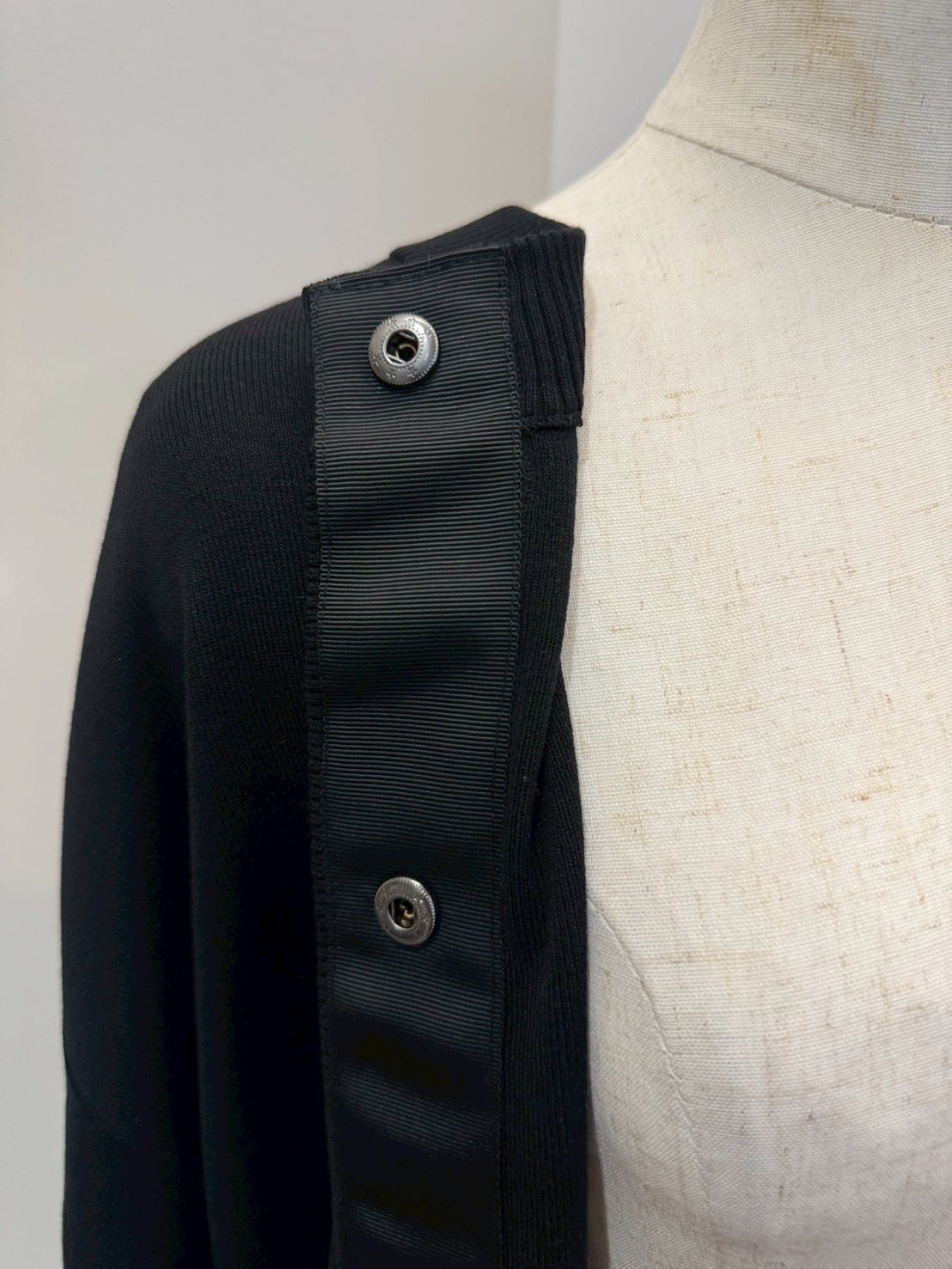 【PASSIONE】スナップボタンカーディガン　546914