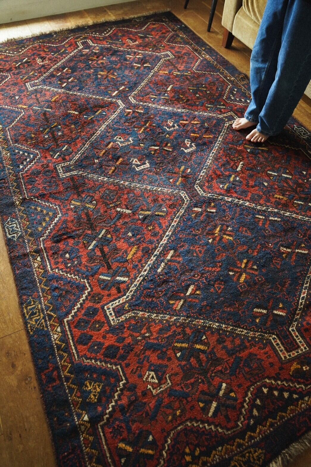 1444-Antique Qashqai rug