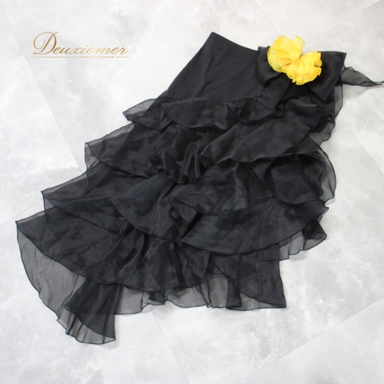 社交ダンス 衣装 スタンダード ラテン 巻きスカート レッスンウェア 練習着 レディース オールシーズンcoval 黒 黄色 アシメ 透け感 フリル 社交ダンス用 スカート フリル付き 軽量 透けるデザイン ダンスウェア カジュアル おしゃれ コスチューム プロフェッショナル スタイル パーティー用 購入しやすい シンプル エレガント フェミニン