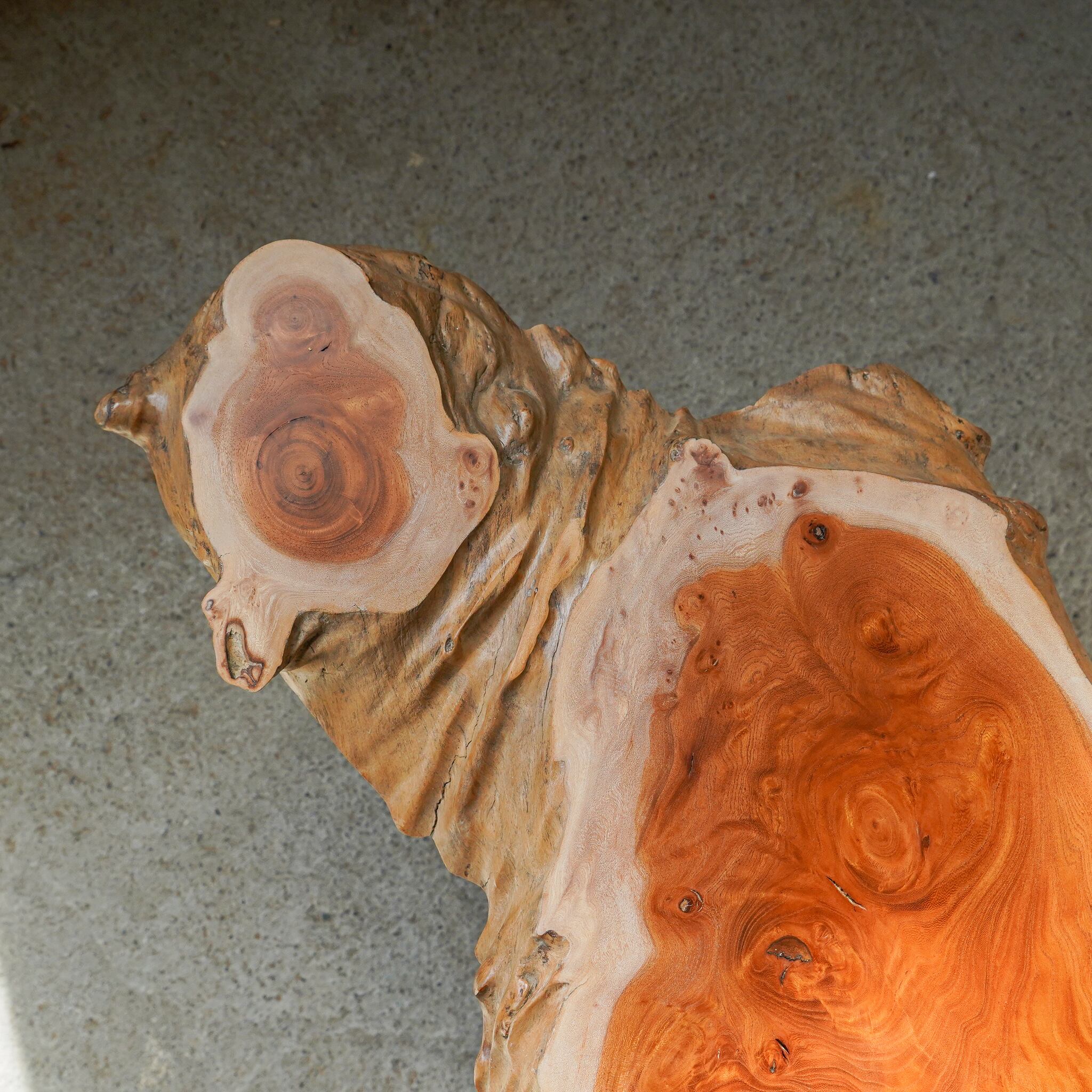 アートな形の欅の変木 一枚板 ローテーブル | 徳田製作所 