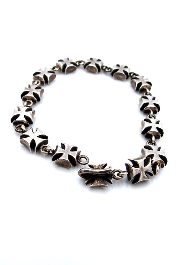 Item No.0133： Ironcross bracelet | Rizard Head Leathers
