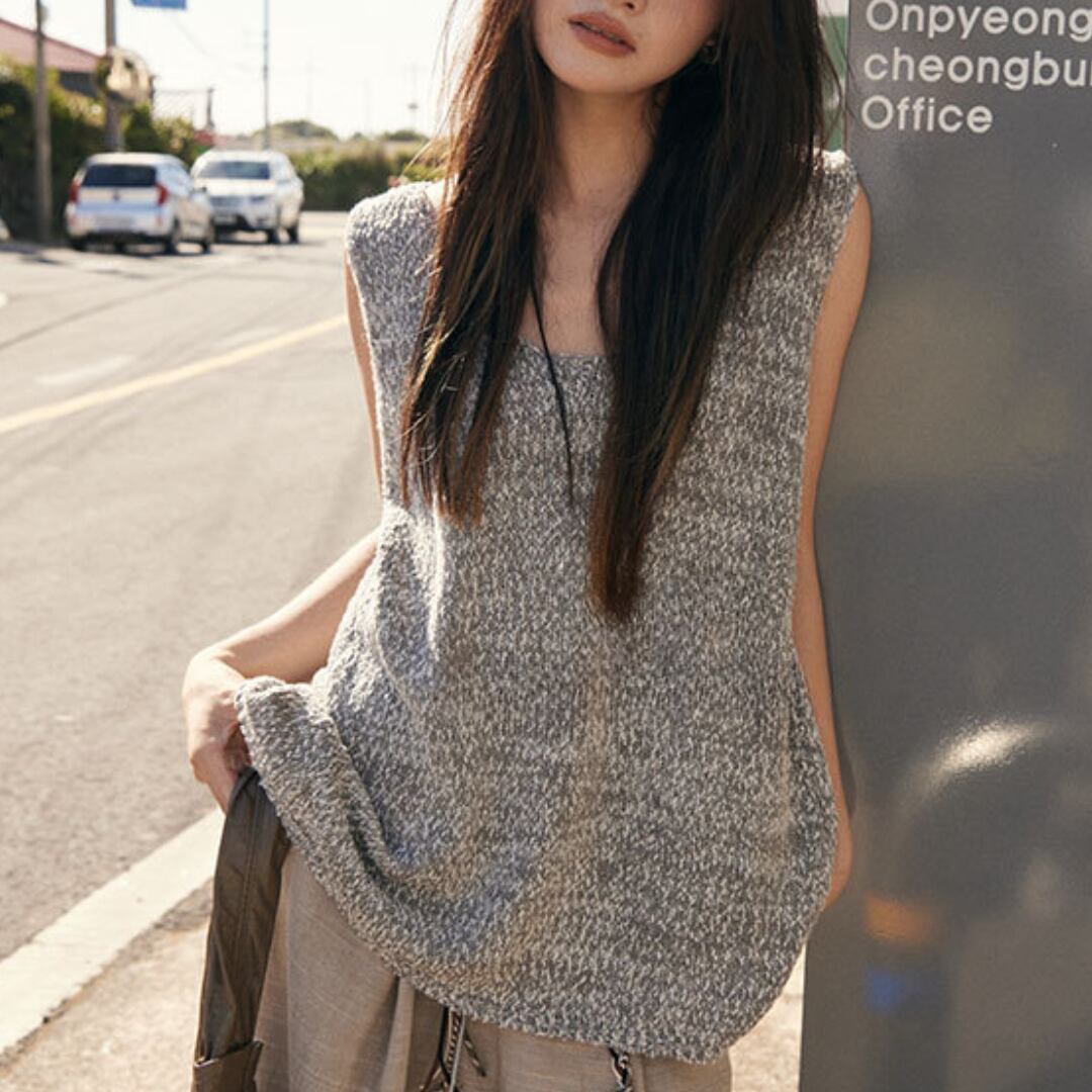 Back cross U-neck knit tank top G815