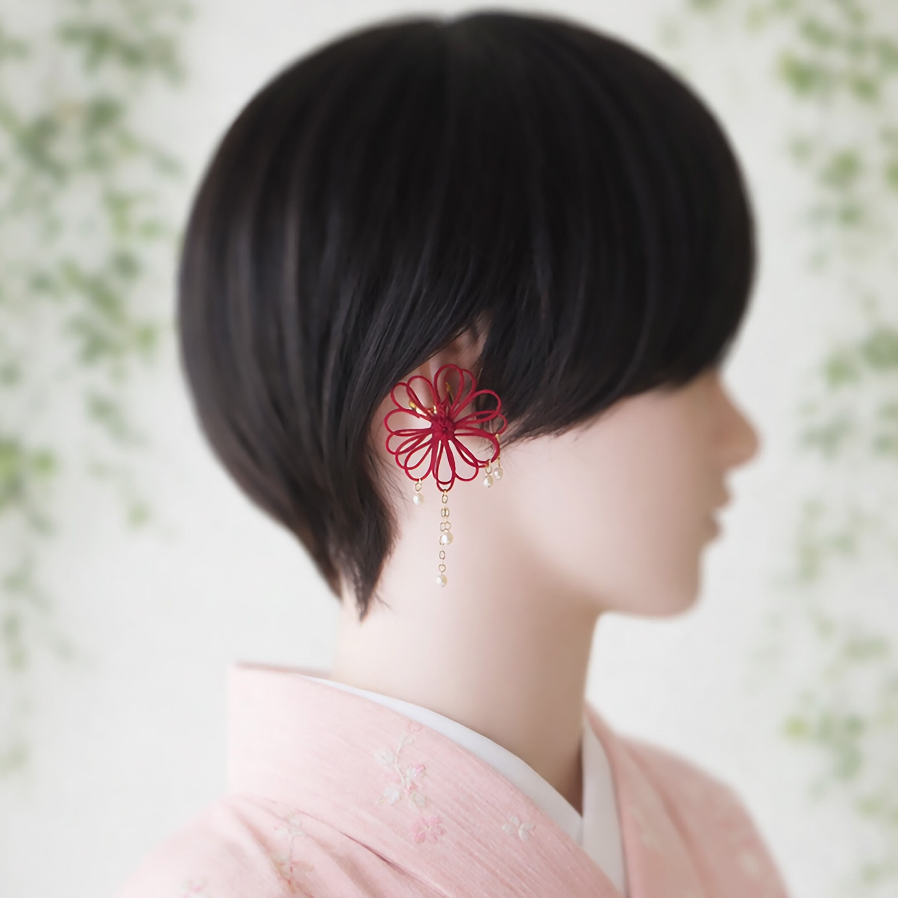 飾り結びかたっぽイヤーカフ「高ク輝ク」【軽量】+グラスパールで浴衣・着物・洋服に。