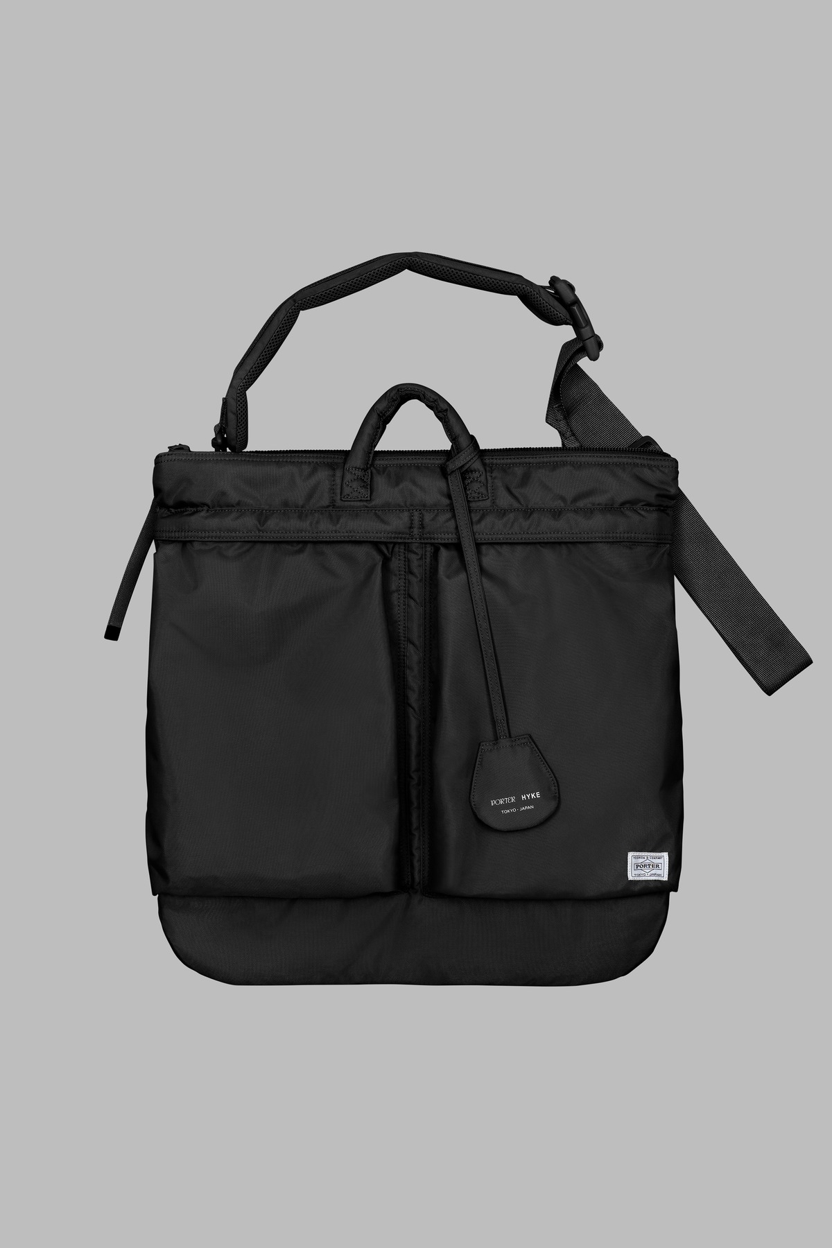 HYKE【ハイク】PORTER × HYKE HELMET BAG 19354 / BLACK | glamour online
