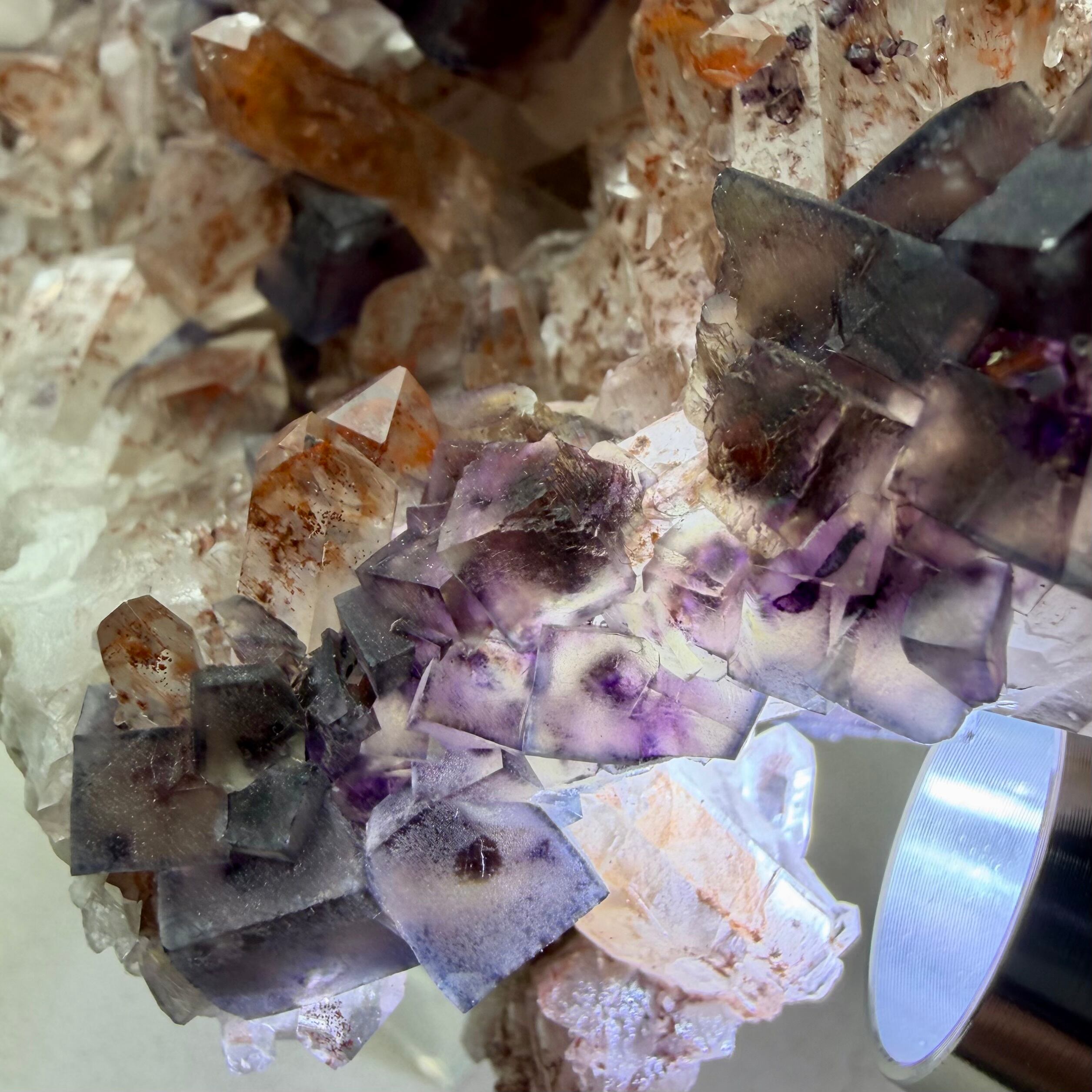 フローライト / クォーツ / ヘマタイト【Hematite in Quartz
