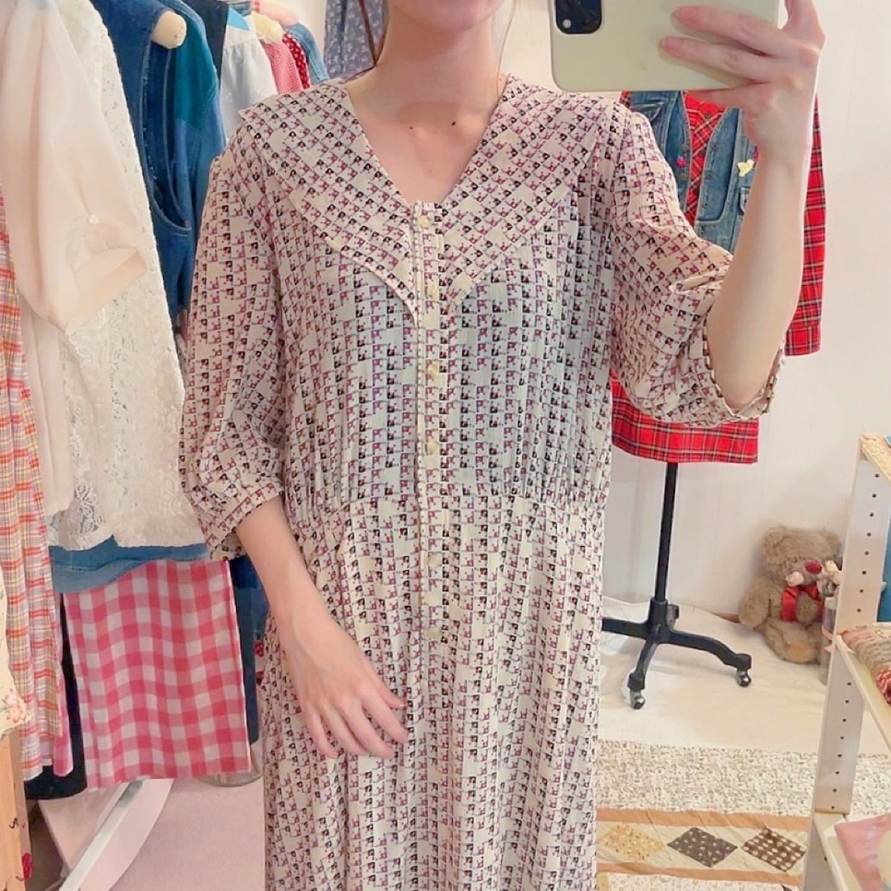 ivory mosaic pattern gather one-piece