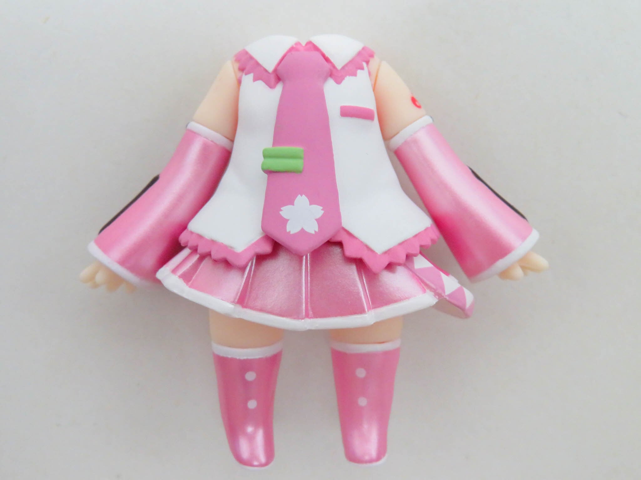 【2330】 A賞:桜ミク "2024" 体パーツ ミク衣装 ねんどろいど