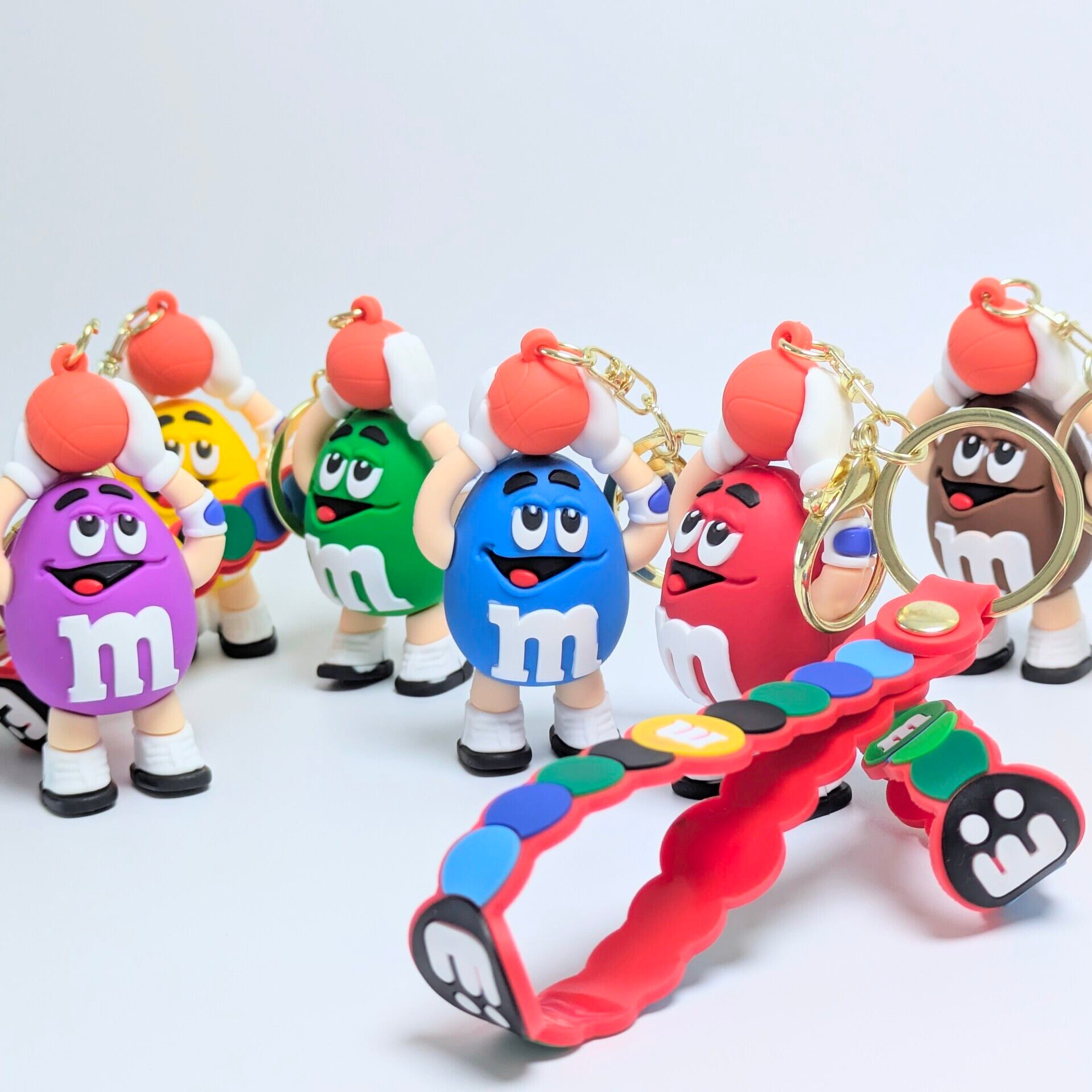 【 m&m's  ( エムアンドエムズ )  】3D Rubber KeyHolder / 3Dラバーキーホルダー バスケットボール / GREEN〚アメリカン雑貨 アメトイ〛