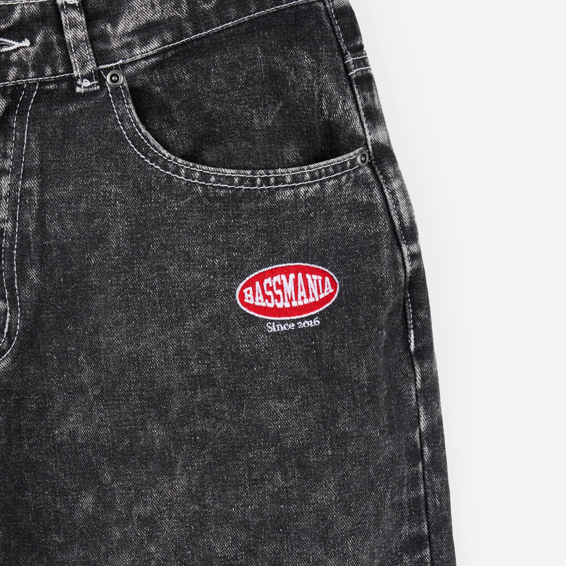オーバルロゴ刺繍ケミカルデニムパンツ ［BLK］ | bassmania.jp