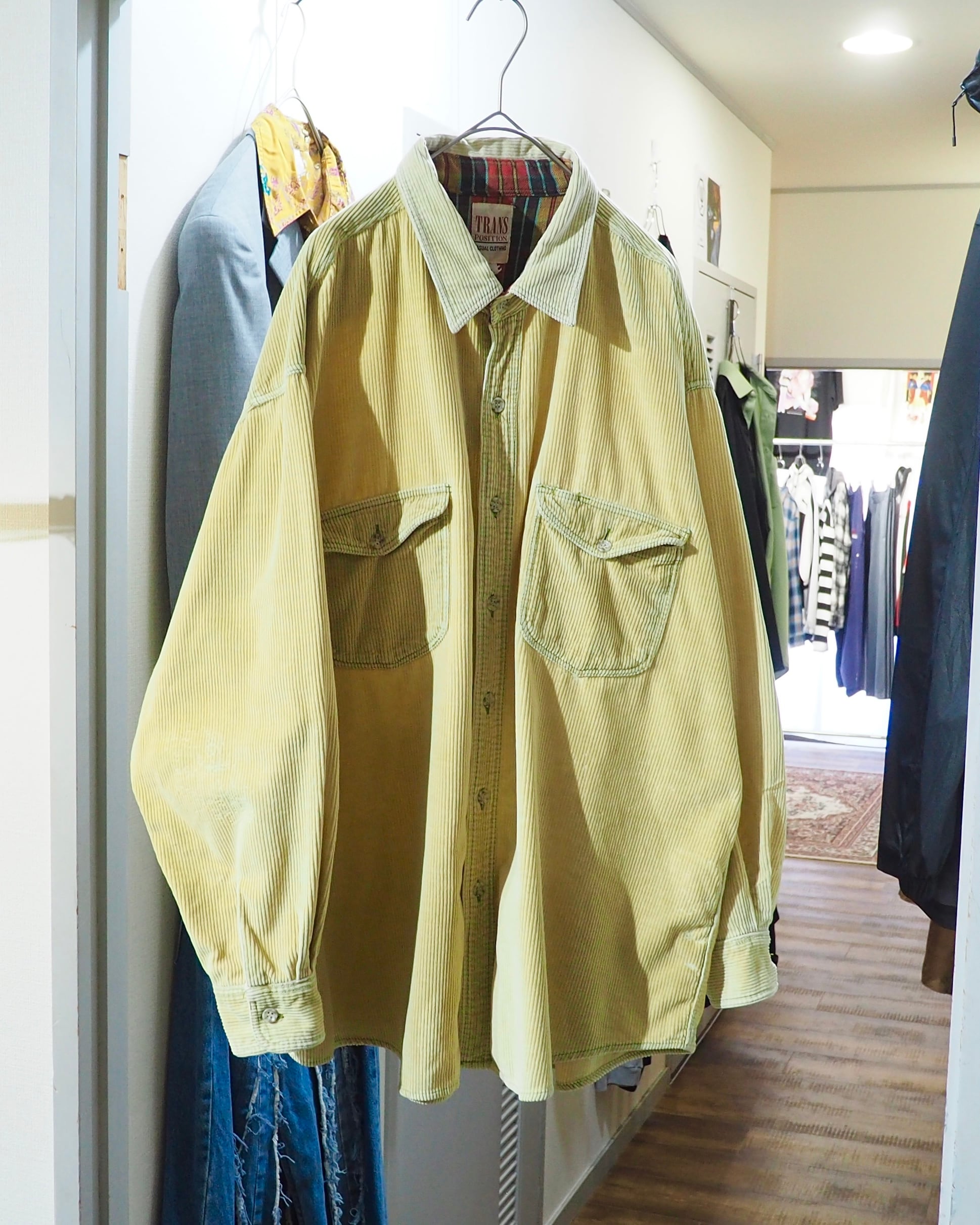 1990s " Trans position " Pale Lemon Color vintage loose Corduroy shirt
