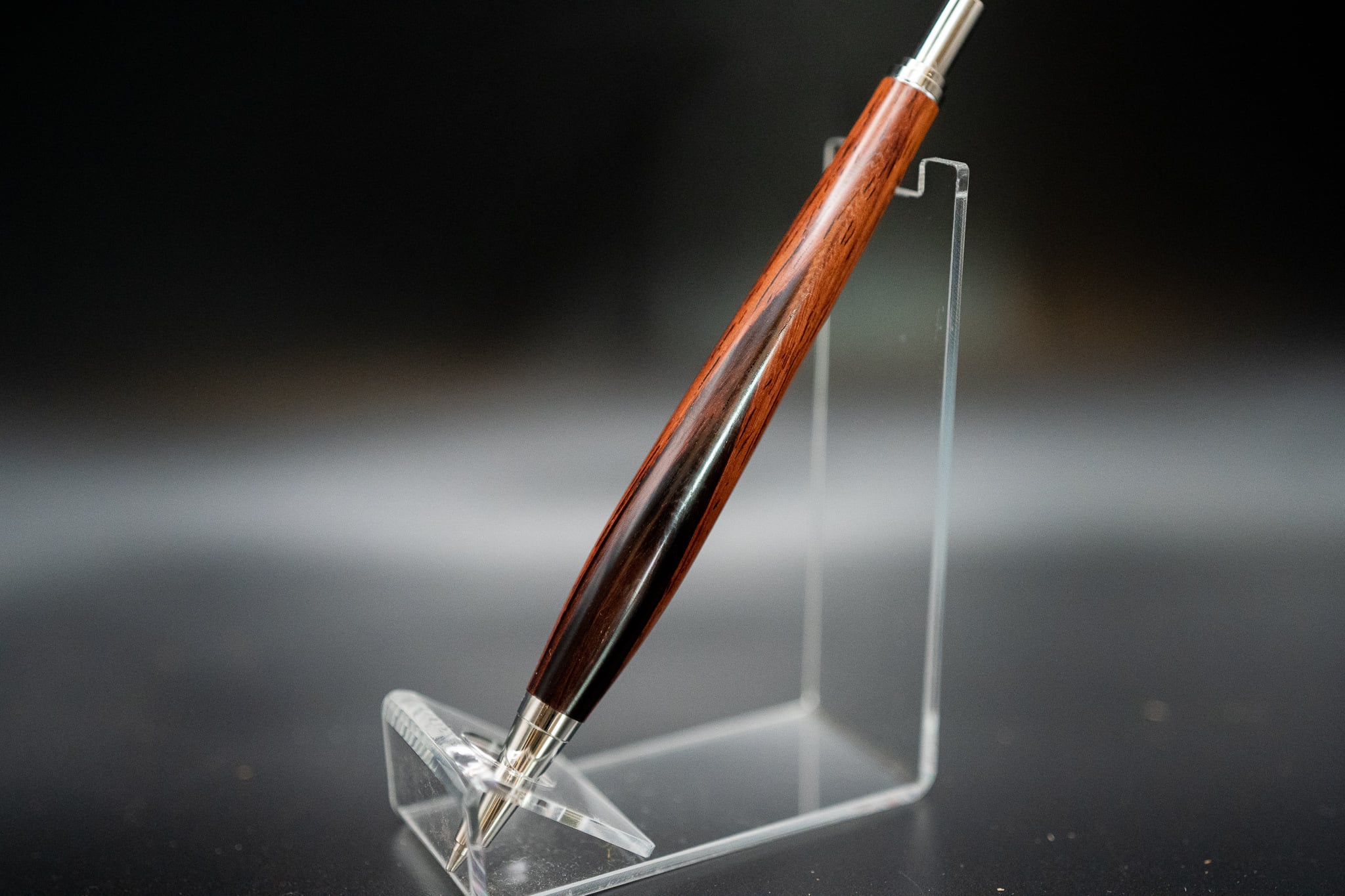 木軸ペン/マダガスカルローズウッド マダガスカル固有の銘木】マダガスカルローズウッド | 木軸ペン工房 金杢犀