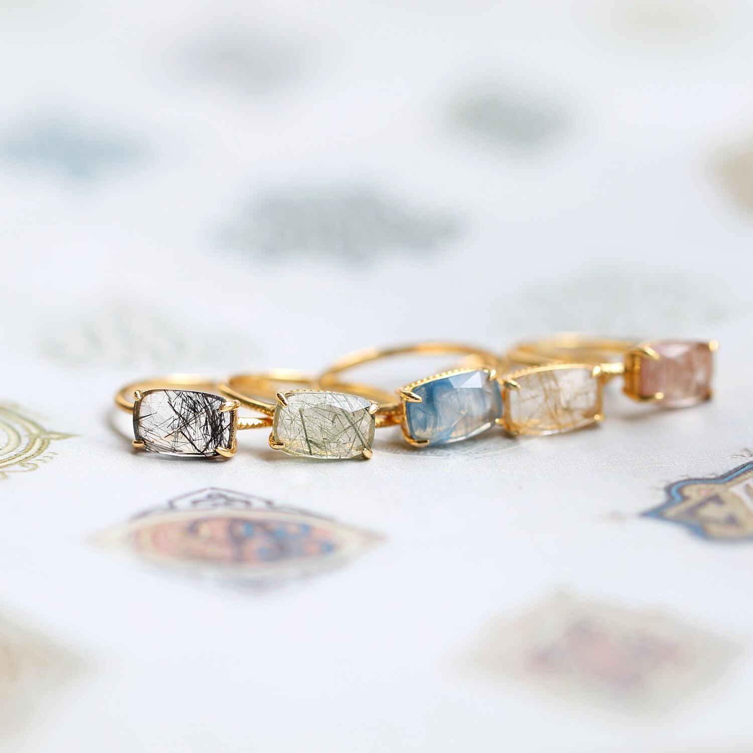 シルバーリング「ルチルクォーツ」付き 4b7837a642ae75a487699d21563c3b