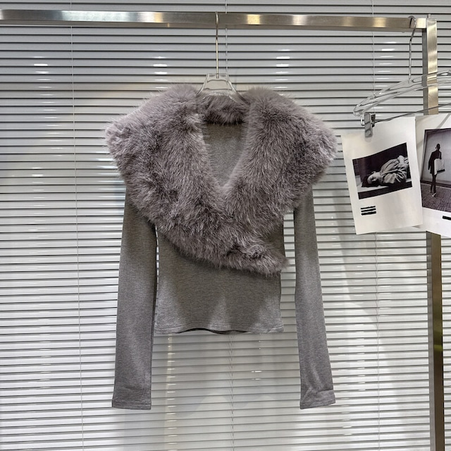 Fur collar T‐shirt　B3766