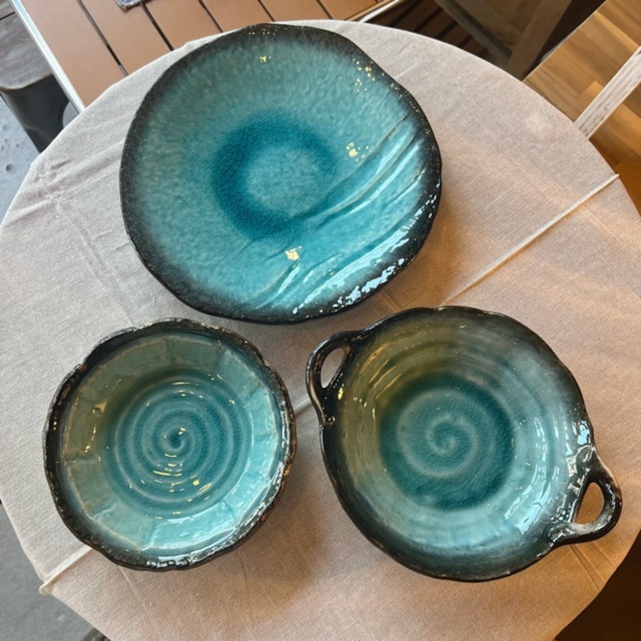 均窯トルコブルー手作り風煮物鉢　中鉢 日本製 美濃焼 和食器　トルコブルー　ブルー　Plate　Blue