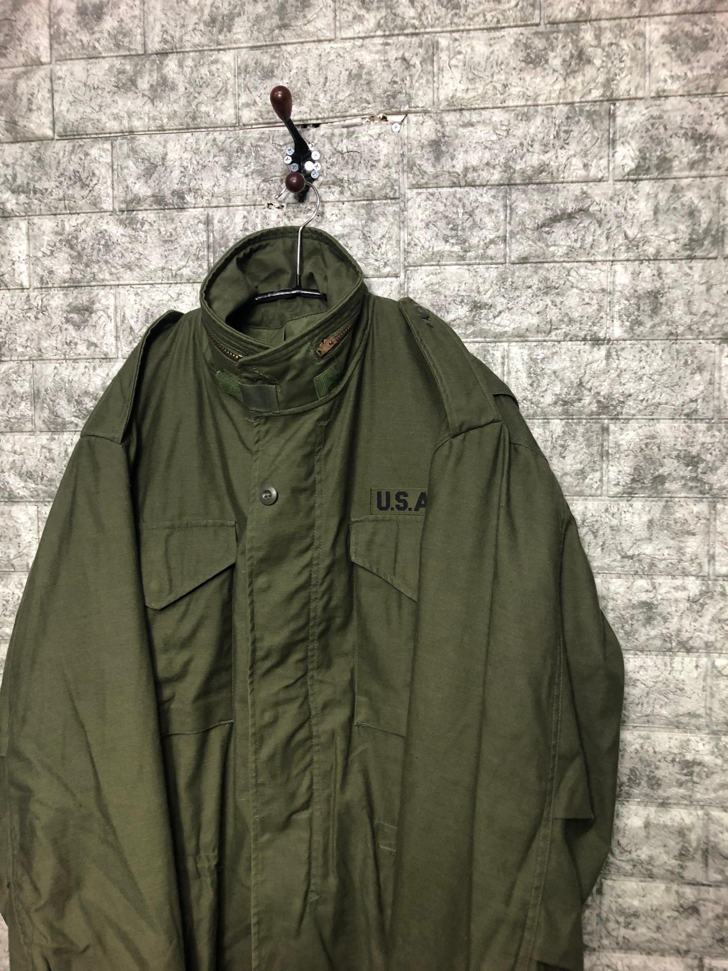 極美品】ミリタリージャケット 極美品】TOMORROWLANDバックサテン