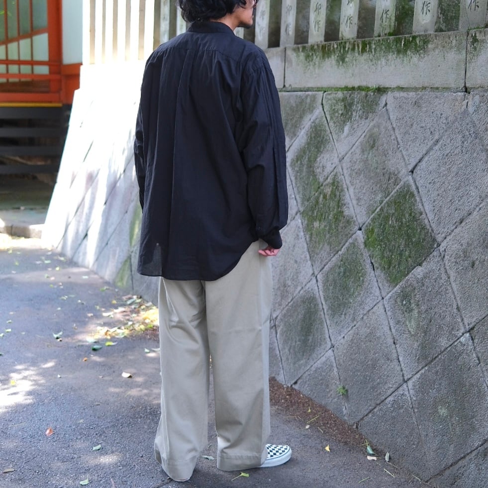 COMOLI（コモリ） KHAKI チノパンツ Z01-03014 size 2 COMOLI(コモリ) / KHAKIチノパンツ-khaki-(D01-03014) | Signs