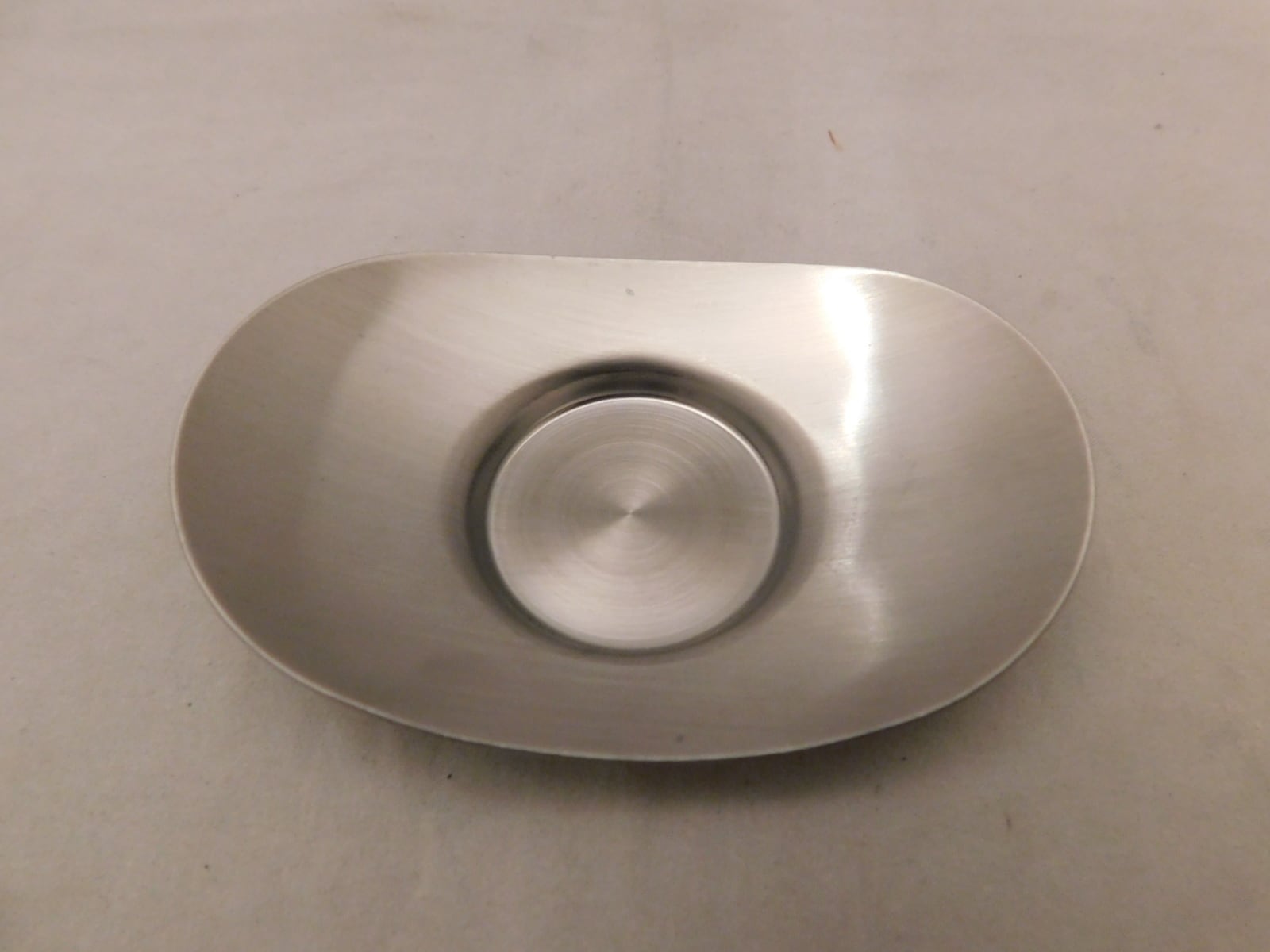 純銀　茶托10客　捻牡丹托子 桐箱付　593gr 純銀 茶托10客 捻牡丹托子 桐箱付 593gr - メルカリ