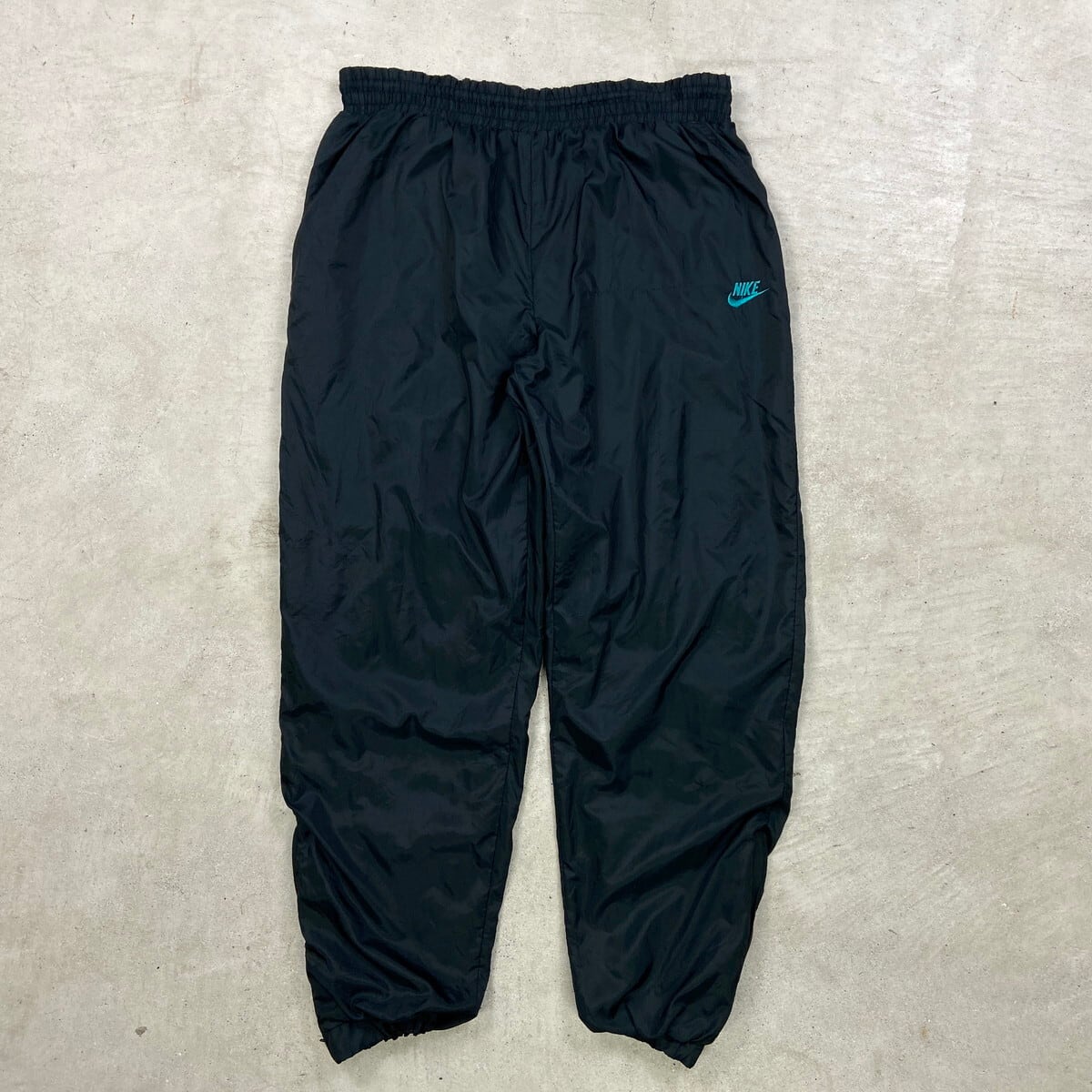 【超激レア90s】新品未使用タグ付き‼︎銀タグNIKEトラックパンツジャージXL 90年代 銀タグ NIKE ナイキ ナイロントラックパンツ メンズL 古着 90s