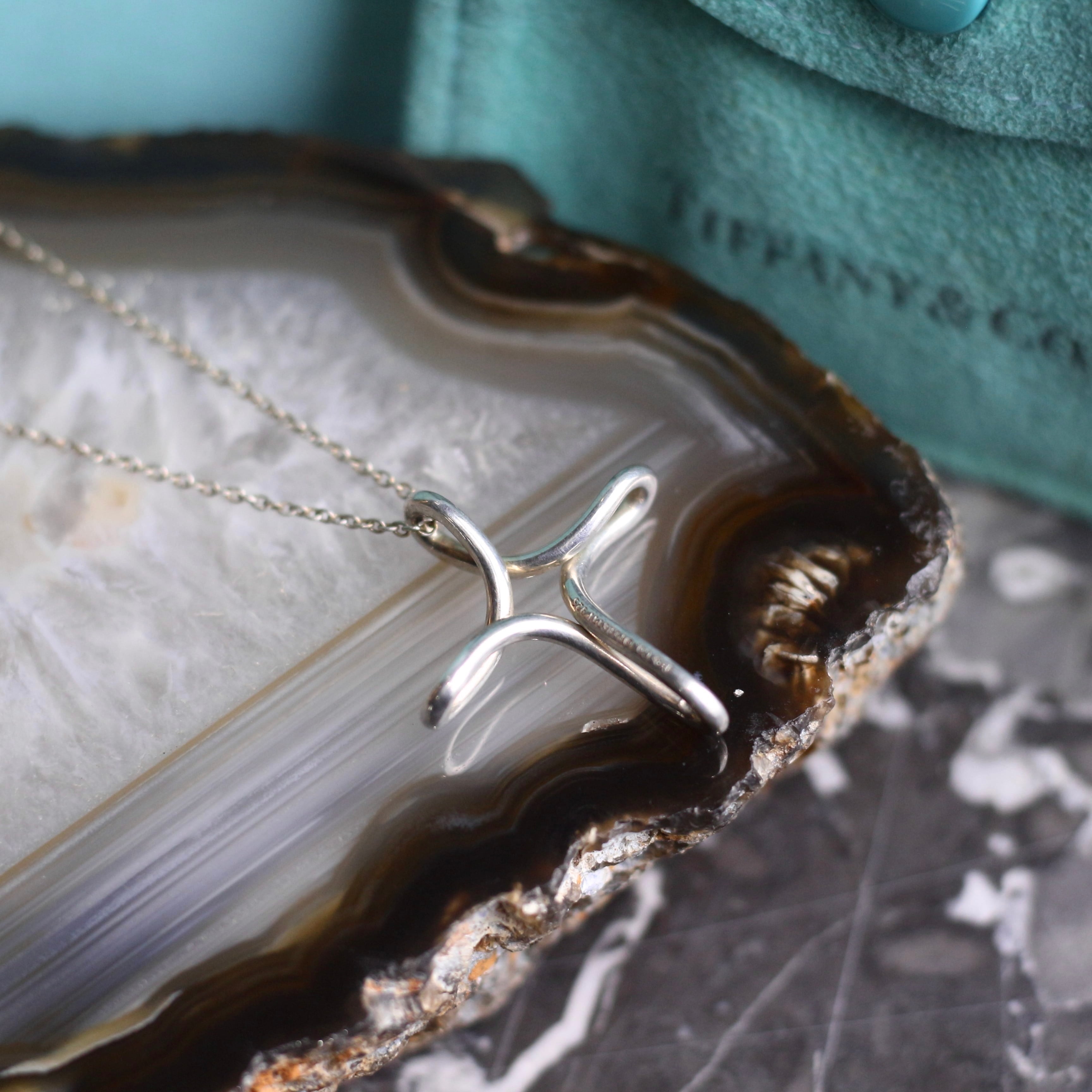 TIFFANY&CO INFINITY OPEN CROSS SILVER NECKLACE/ティファニー