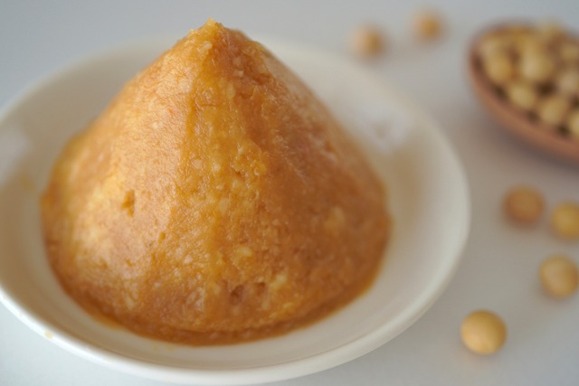 ［熟成］まんまる味噌 700g【10月23日(金)発送】