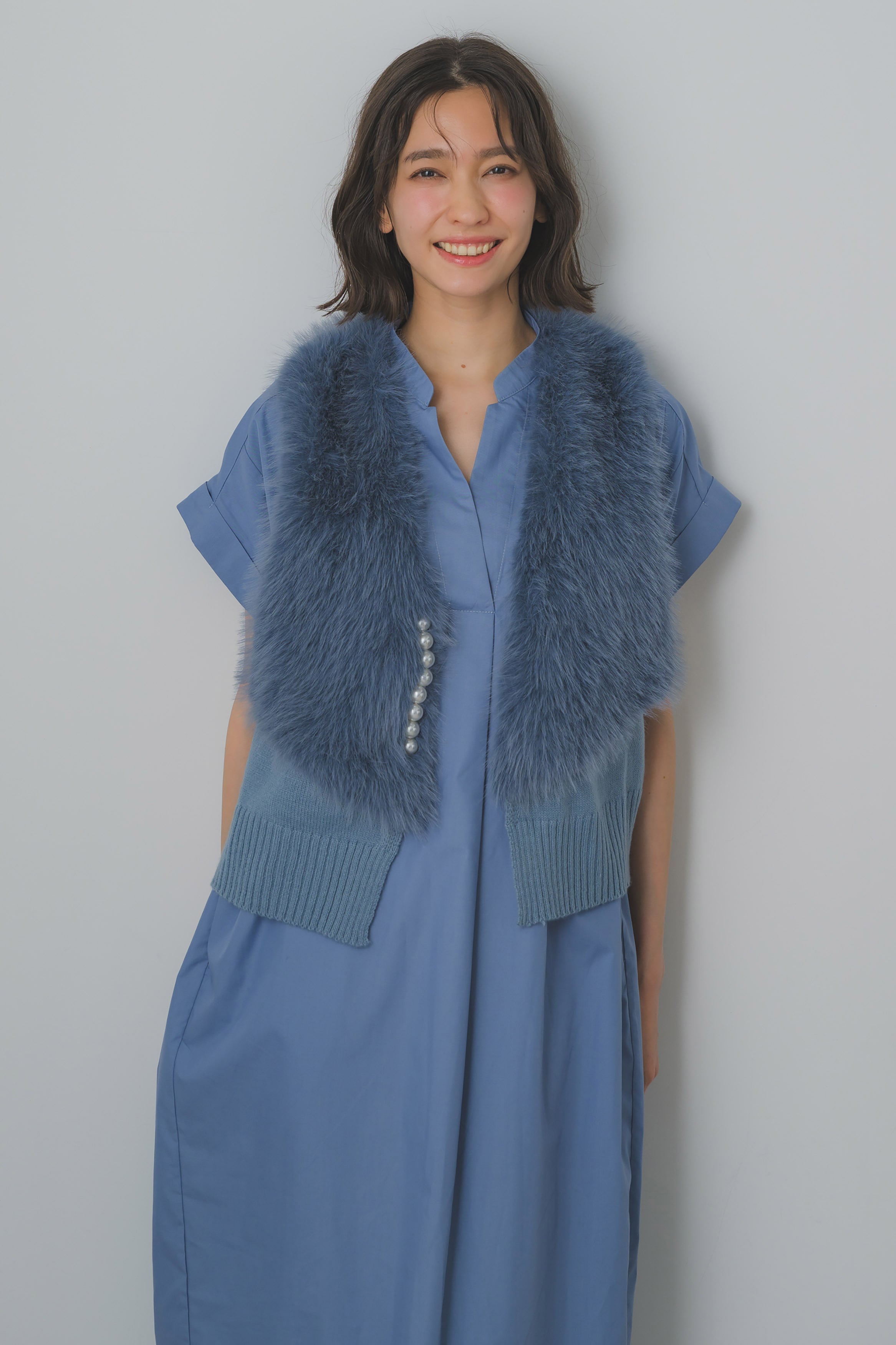 パール釦ショートファーベスト 70052-5101 | GALENA