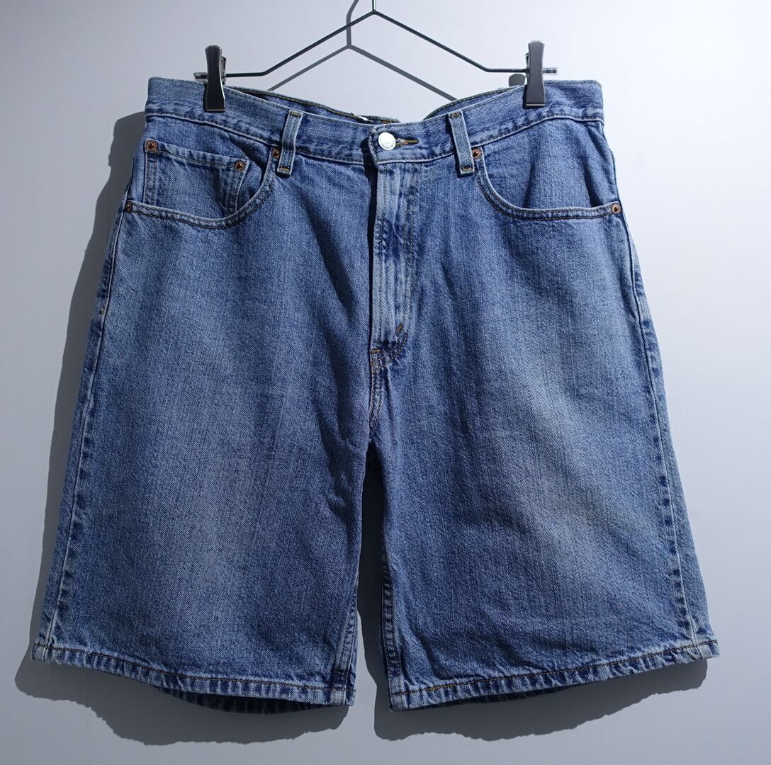 00s Levi's 550 Wide Denim Shorts