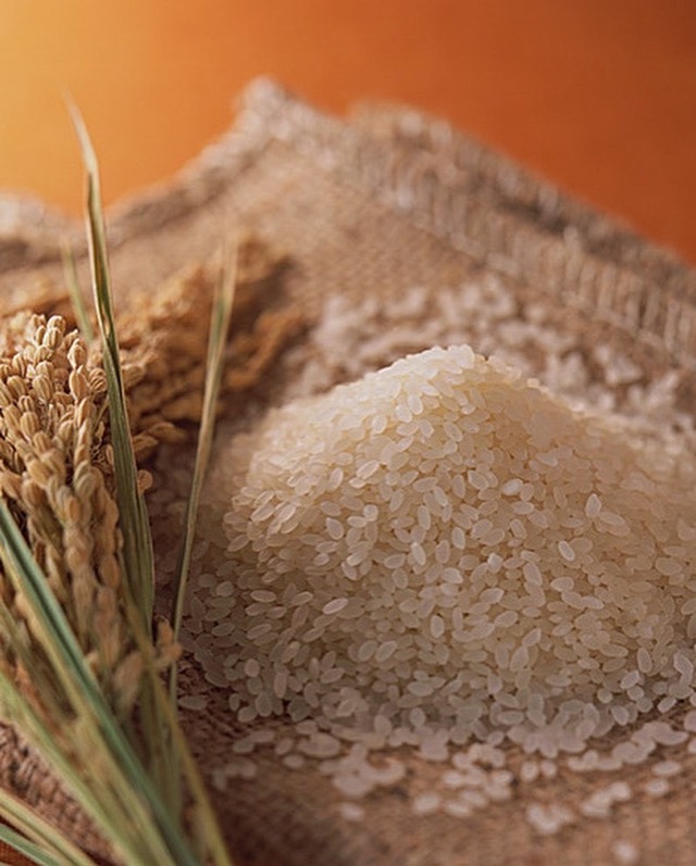 豊穣米。５キロ入り　精米仕立てで直送、新鮮美味。豊穣女神のお米　