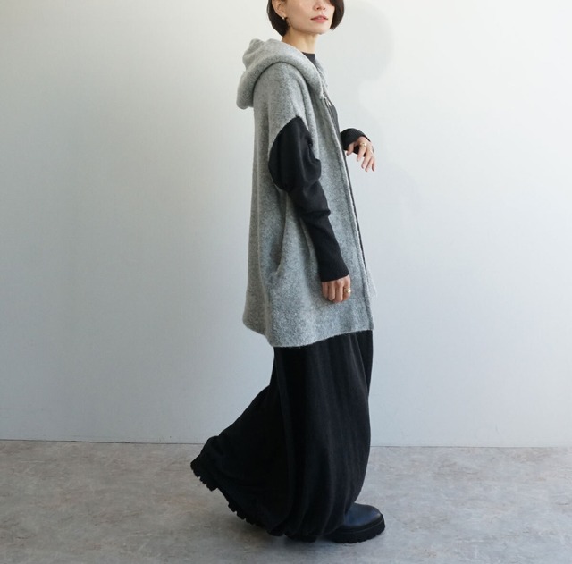 ループフーディーベスト  FINALSALE