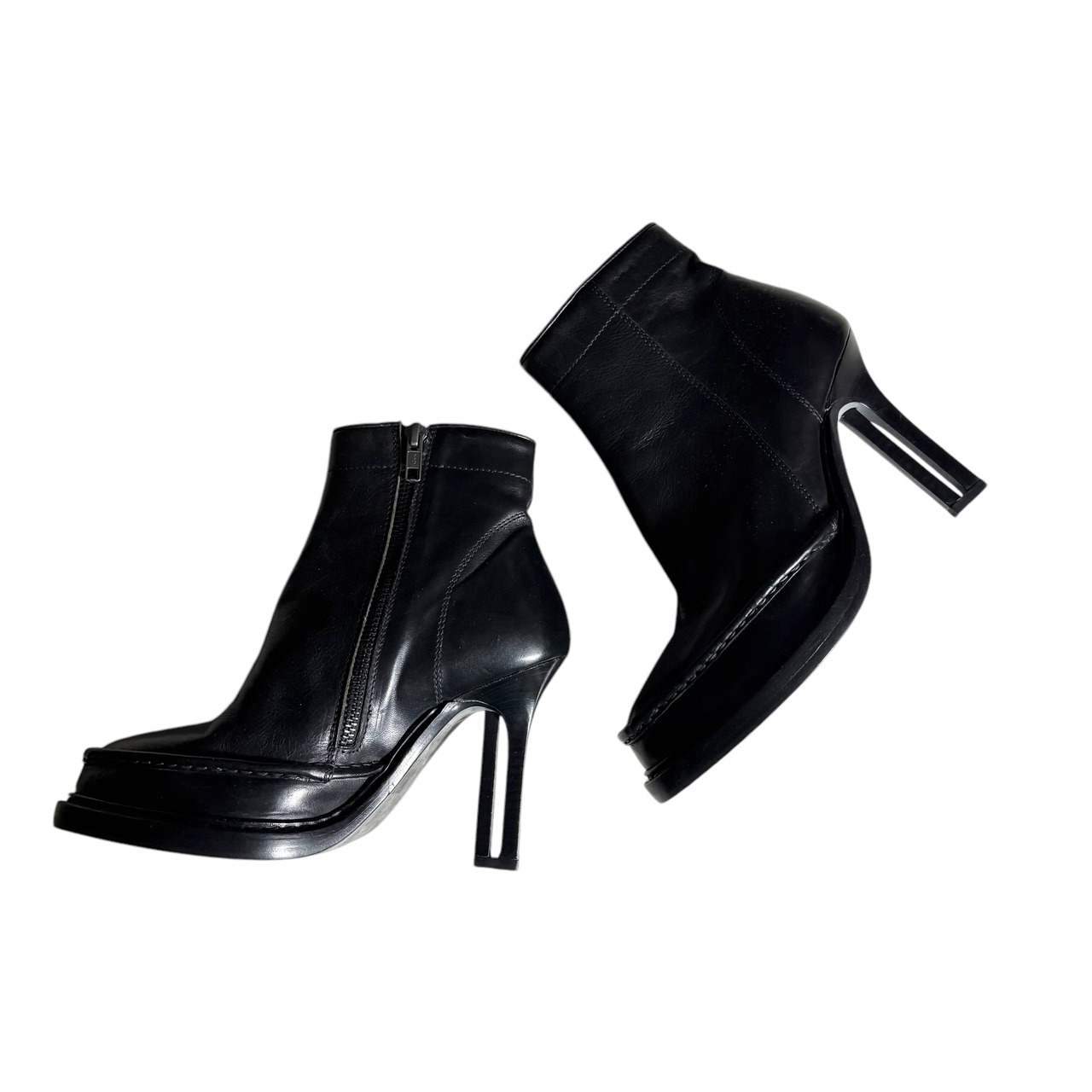 ANN DEMEULEMEESTER black leather heel boots
