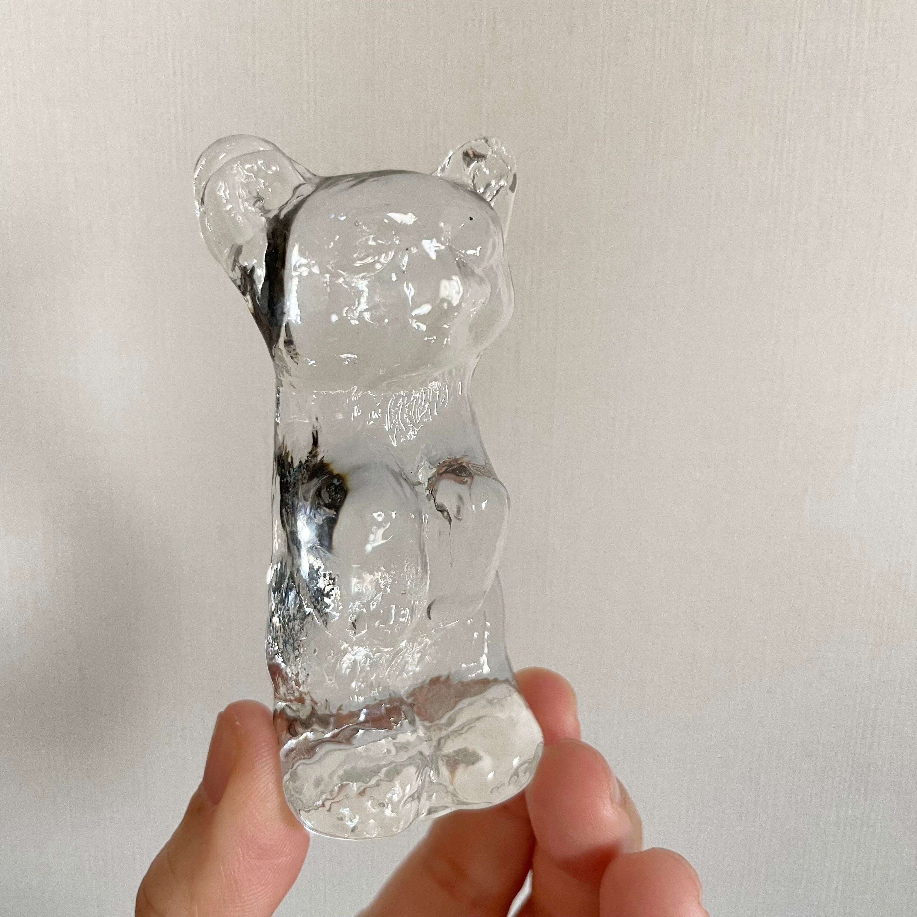 真顔なガラスのクマ | tsuitachi craft&brocante
