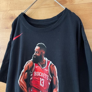 【NIKE】NBA Houston Rockets Tシャツ バスケ イラスト ロケッツ XL ビッグサイズ ナイキ スウッシュ us古着 アメリカ古着