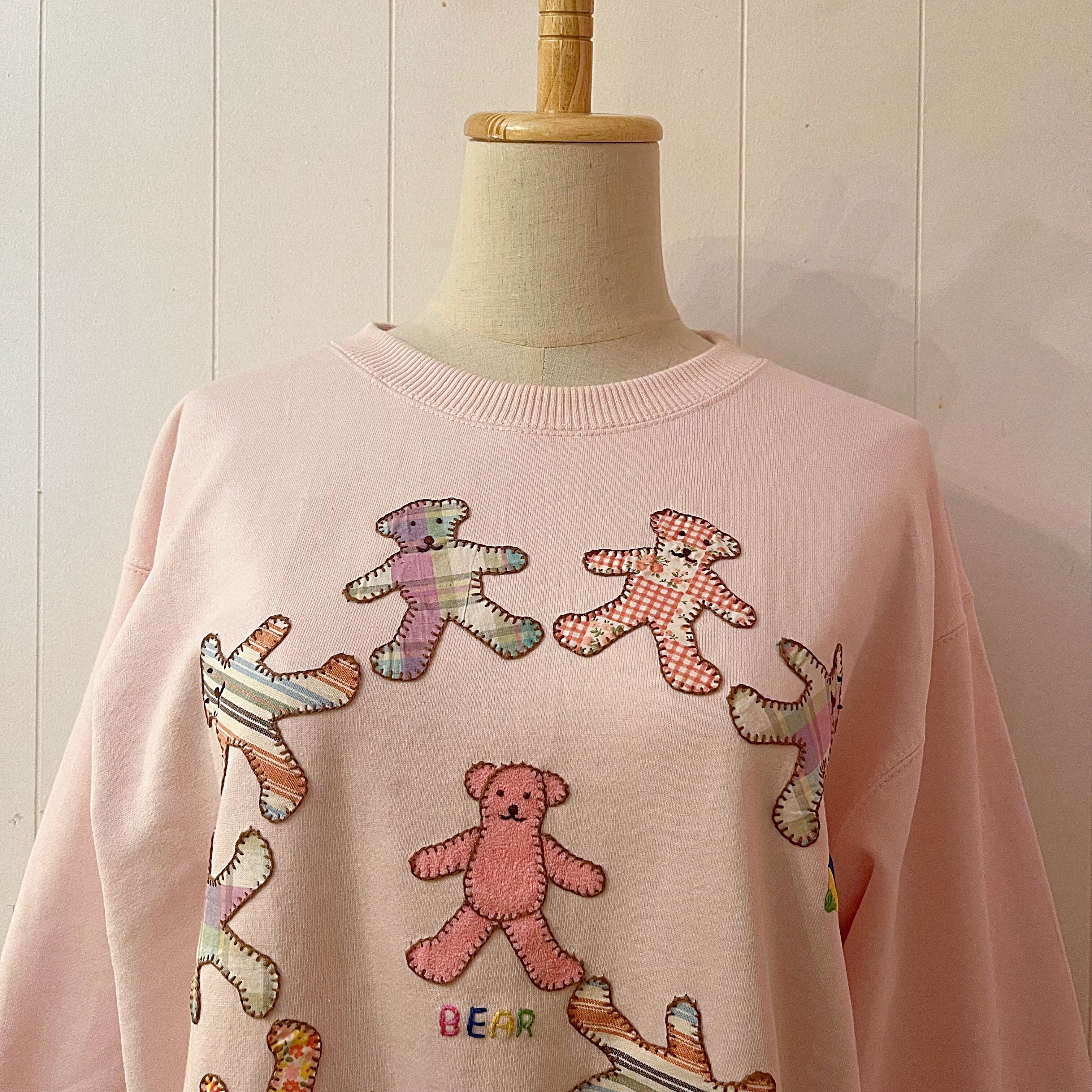 bear patchwork pink sweat