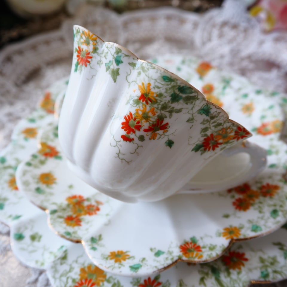 訳あり】英国Shelley（シェリー） オレンジ・デイジー柄 トリオC