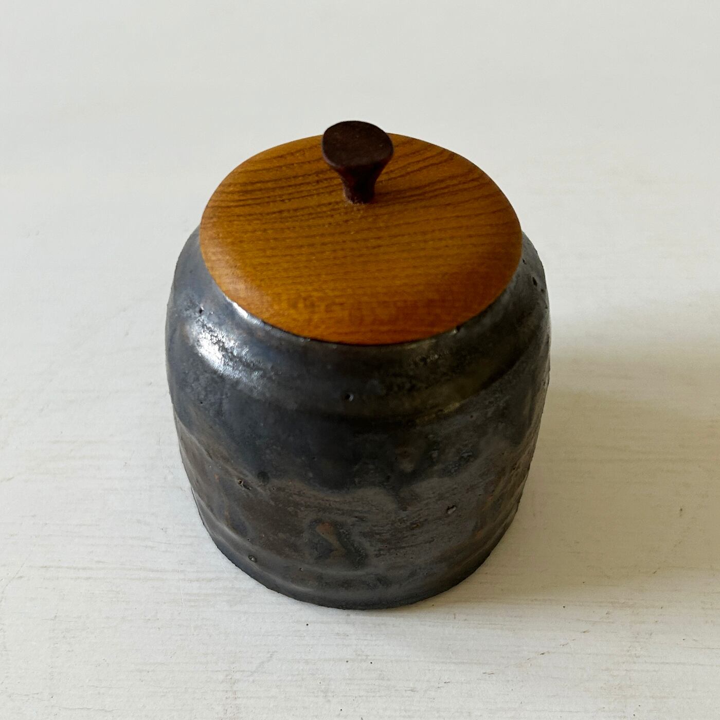 陶器　小壺 小壺・黒 | FUTAMONO-YA