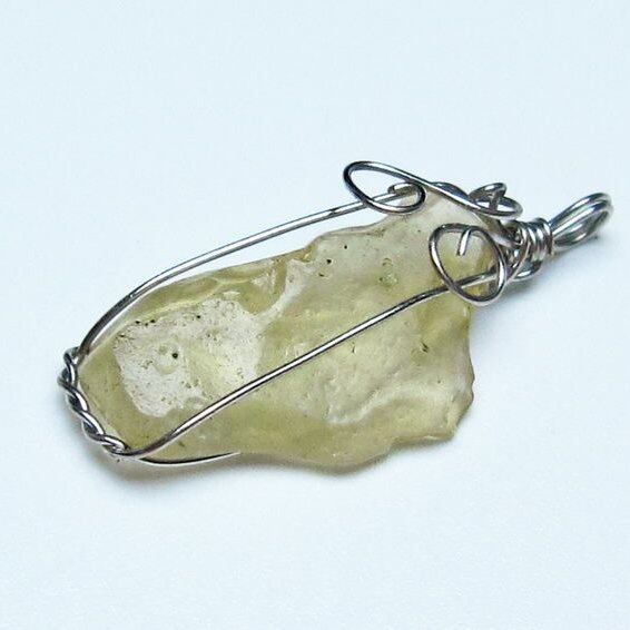 リビアングラス ペンダント 一点物 メール便可 112-13624