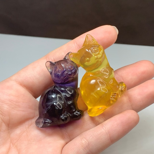 大家族☆ちょこんと座っている可愛いねこさん・フローライトねこ