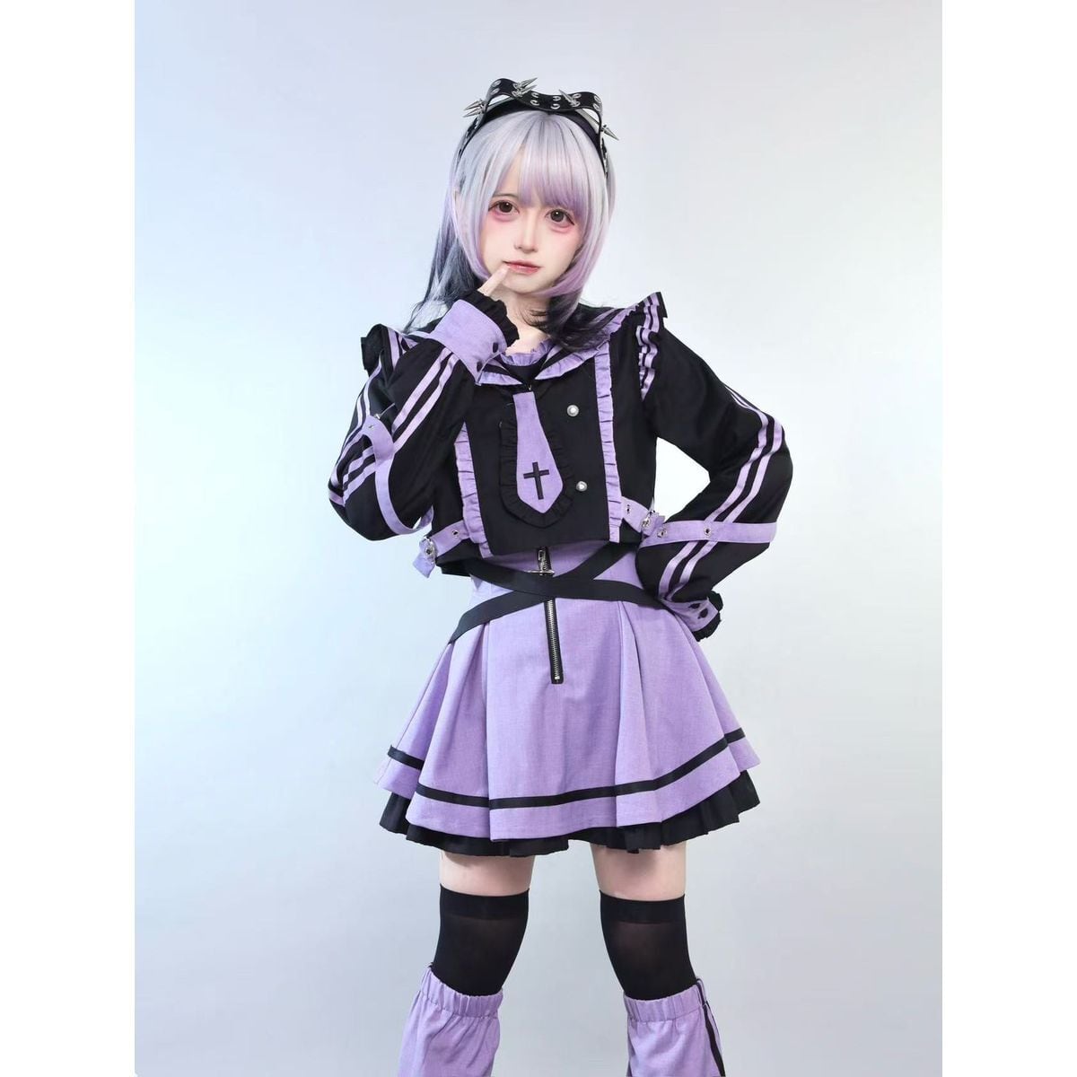 バーチャル・ラベンダー・ドール』サブカル系フリルセーラー＆レッグ
