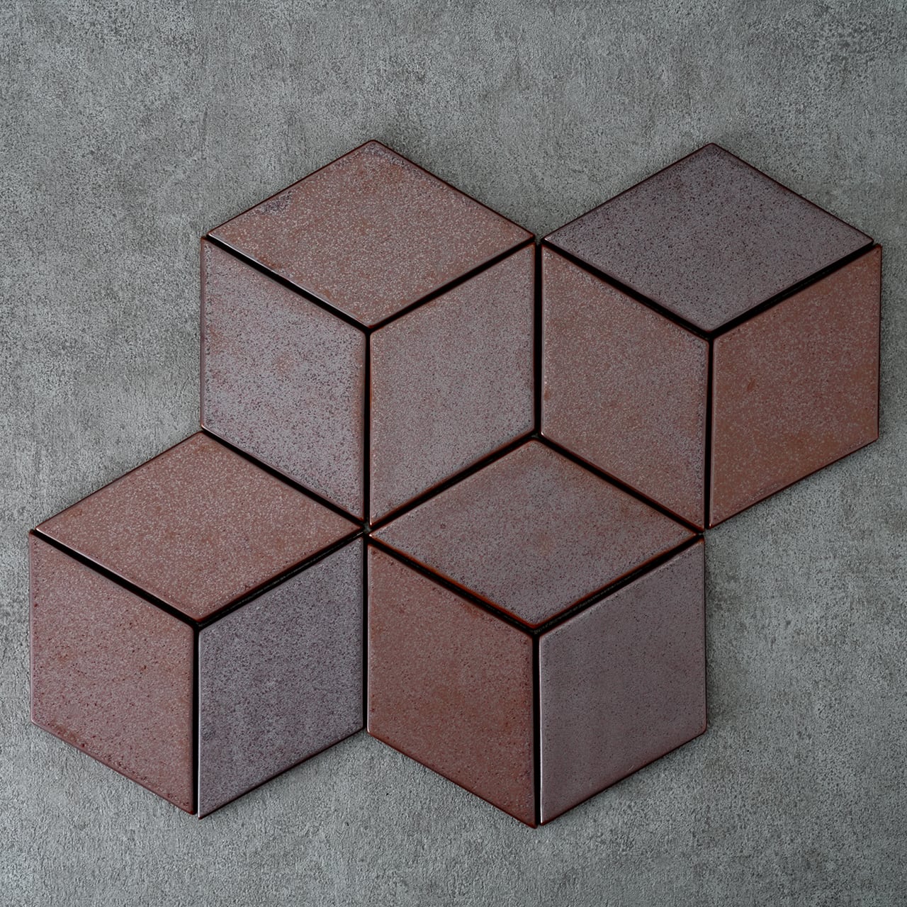 陶悦窯］紫素釉菱形タイル | フラッグス