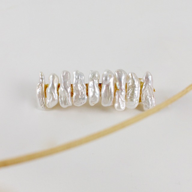 natural pearl bangs hairpin